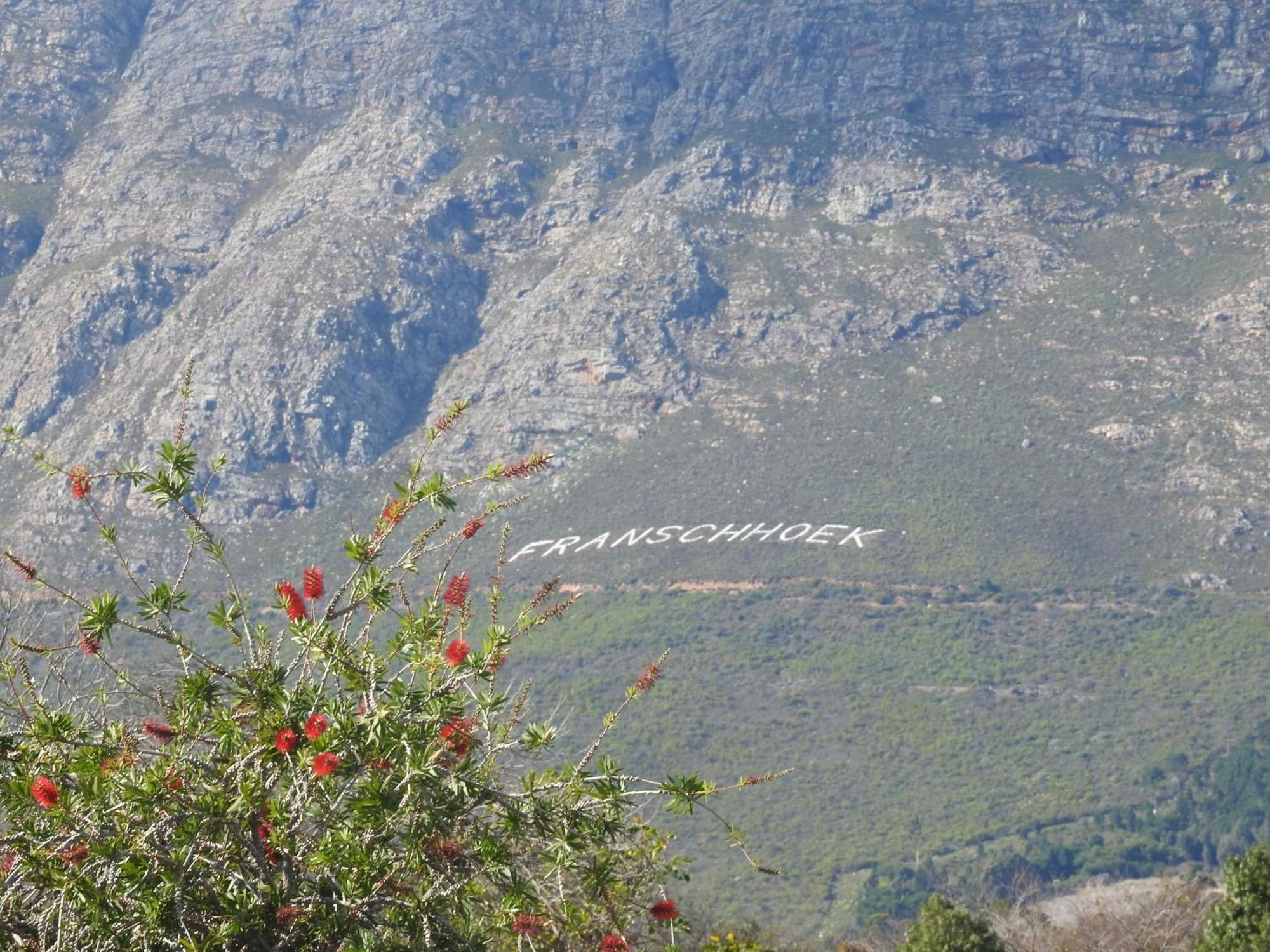 Largest One Bed Apartment & Private Pool In The Hoek Franschhoek Exterior photo